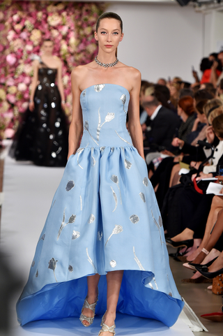 Illustration for article titled Oscar de la Renta, for the Sugary Sweet Country Club Princess in You